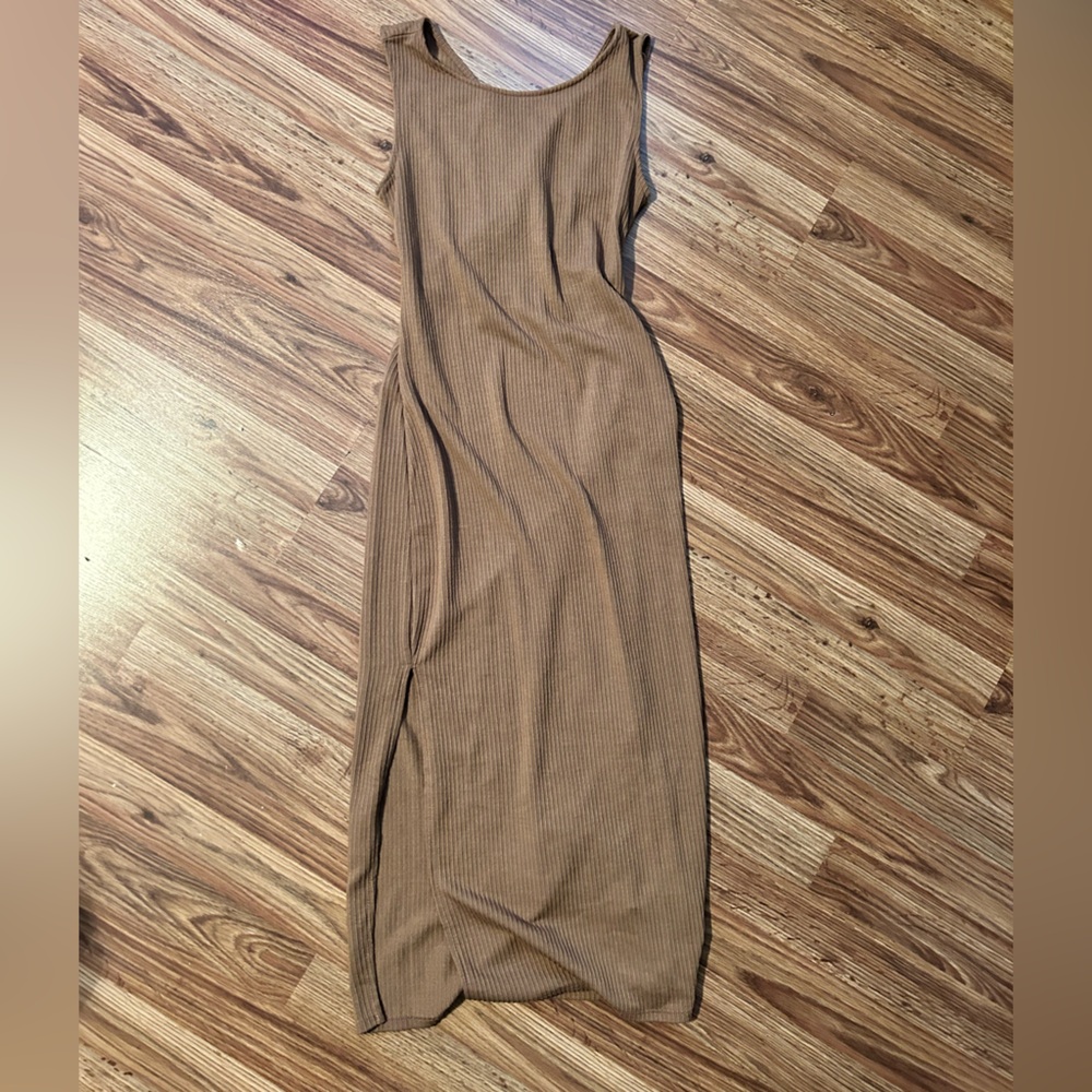 Sleeveless Tan Maxi Dress